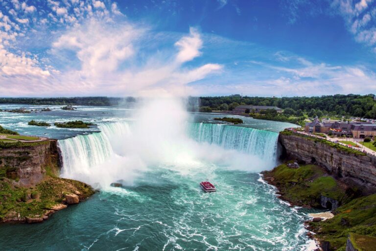 niagara-falls---aerial-view--niagara-falls-tourism-.3l0